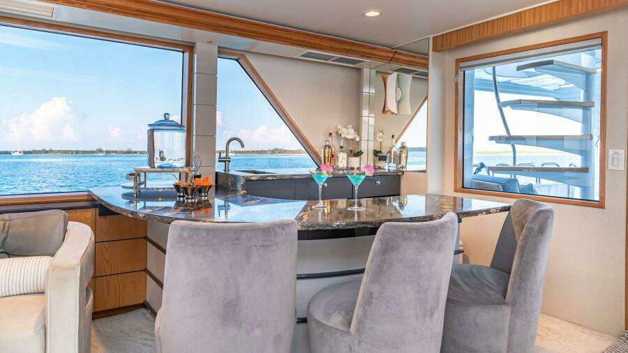 1997 Broward Raised Pilothouse