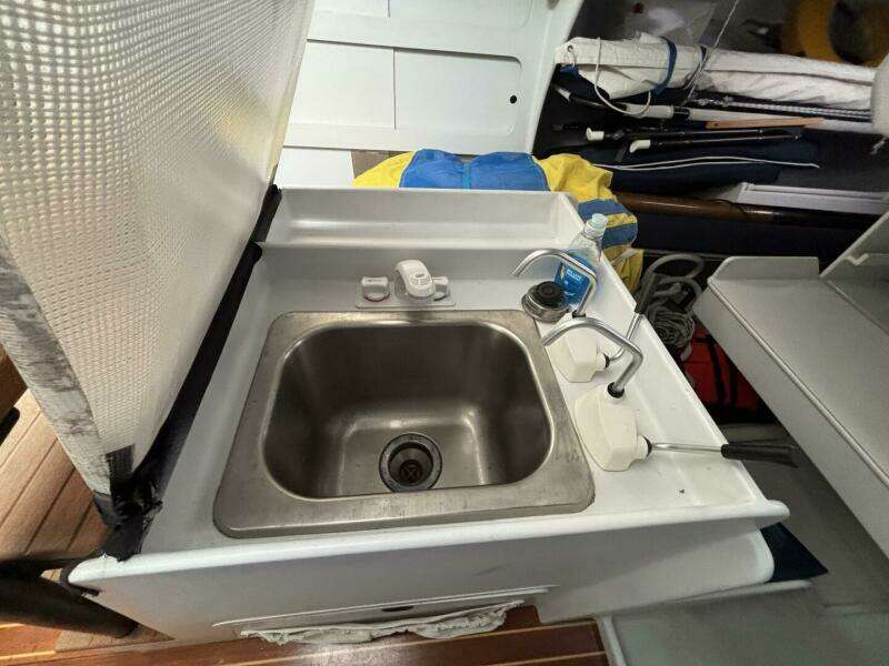 1995 Concordia Tripp 47