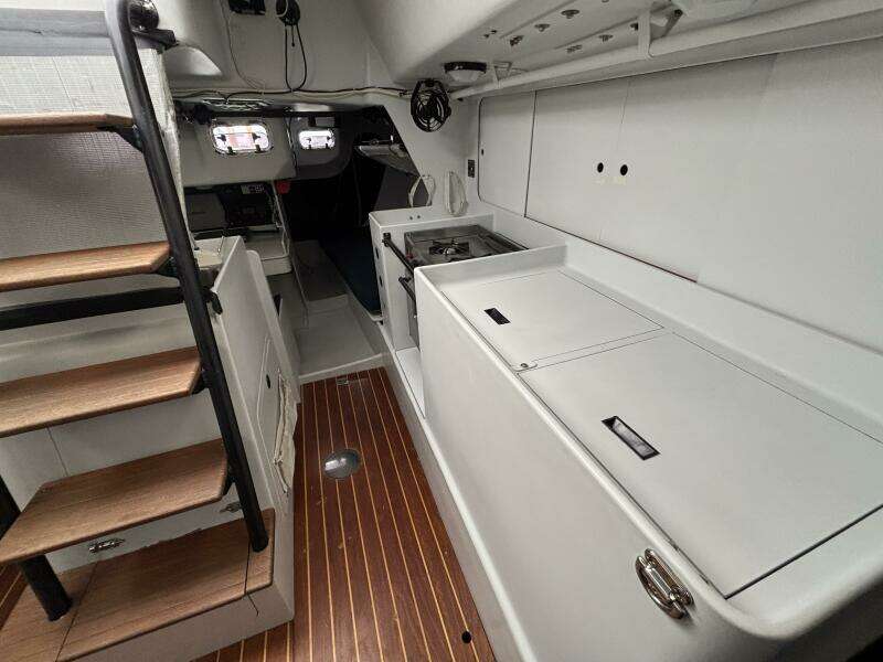 1995 Concordia Tripp 47