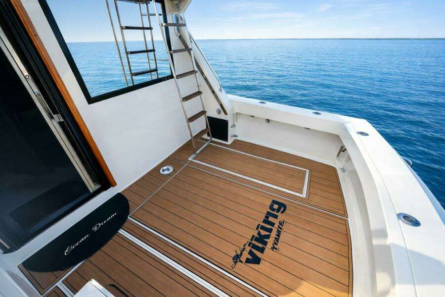 1986 Viking Convertible