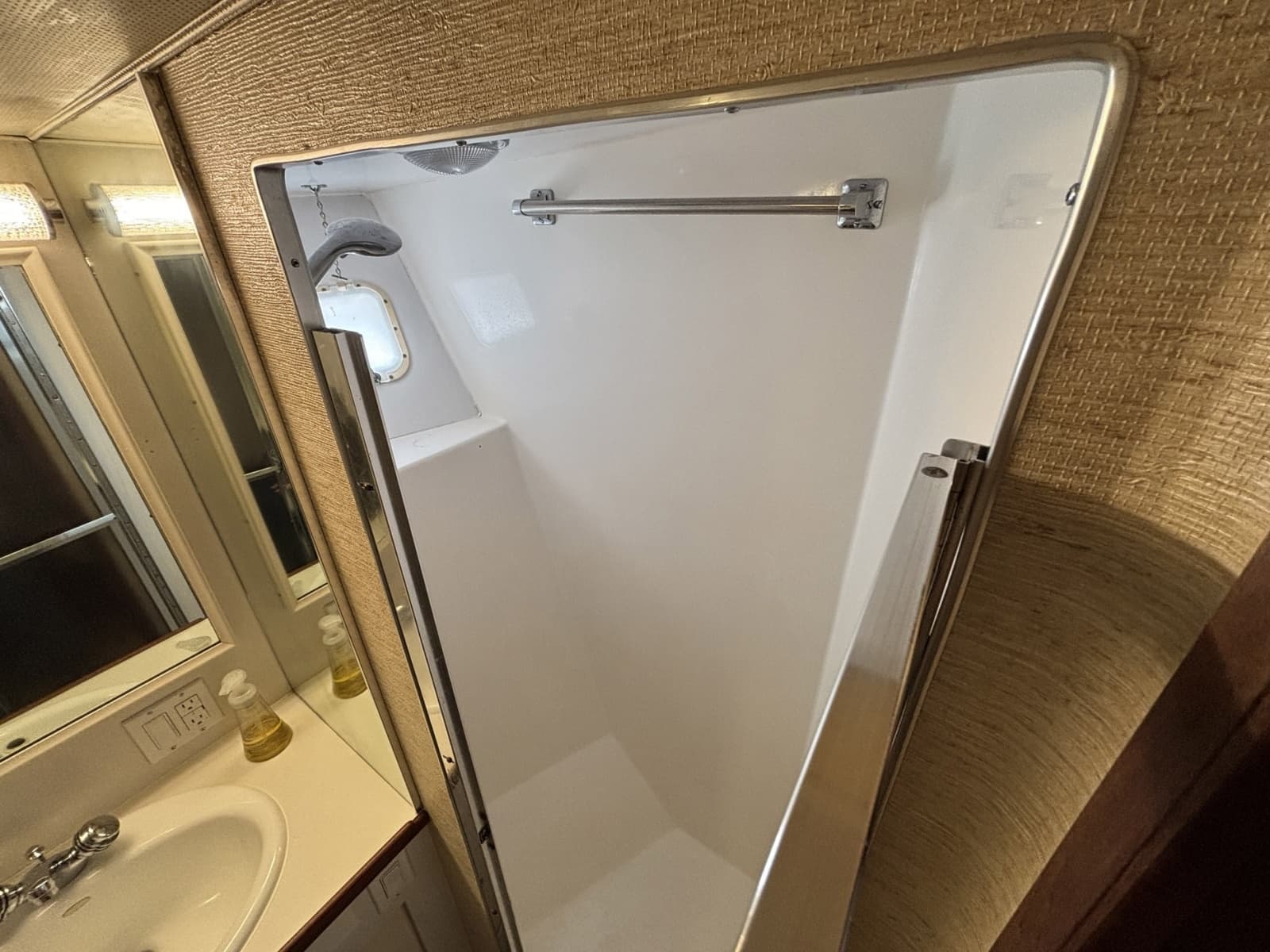 1979 Hatteras Motor Yacht