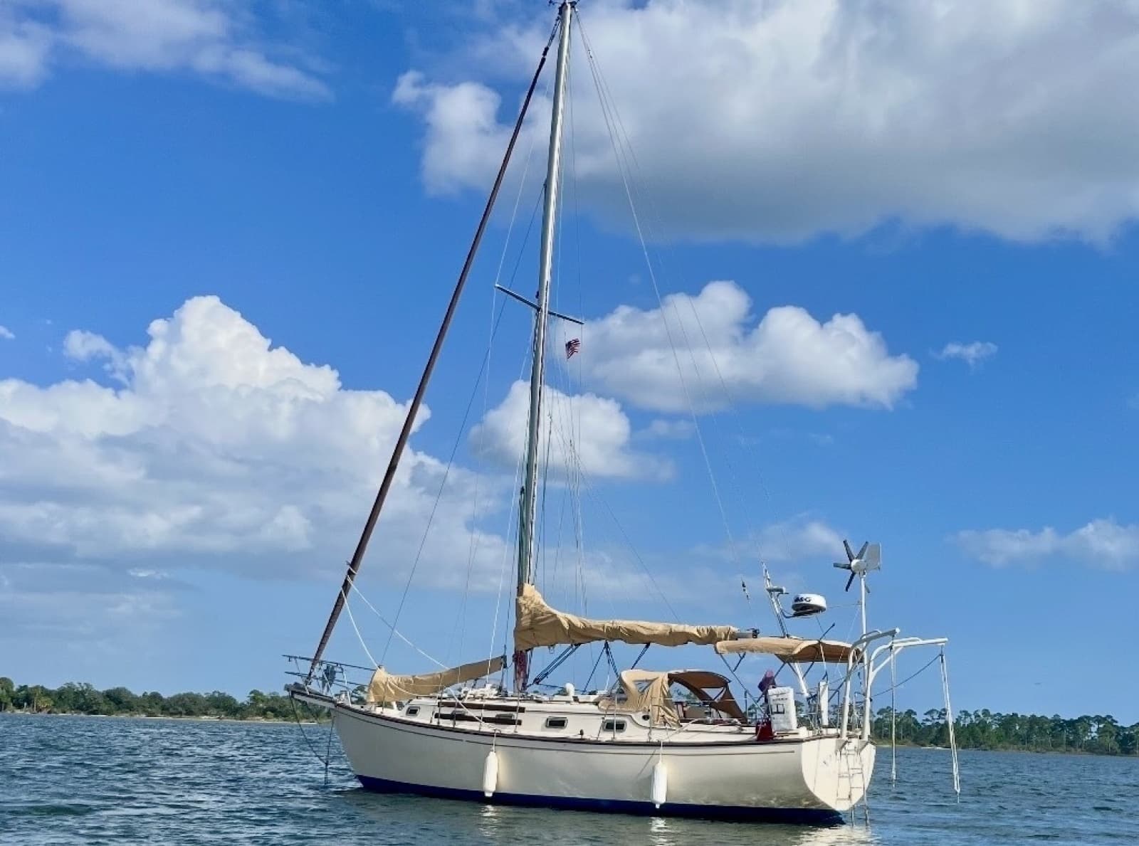 1989 Island Packet Cutter