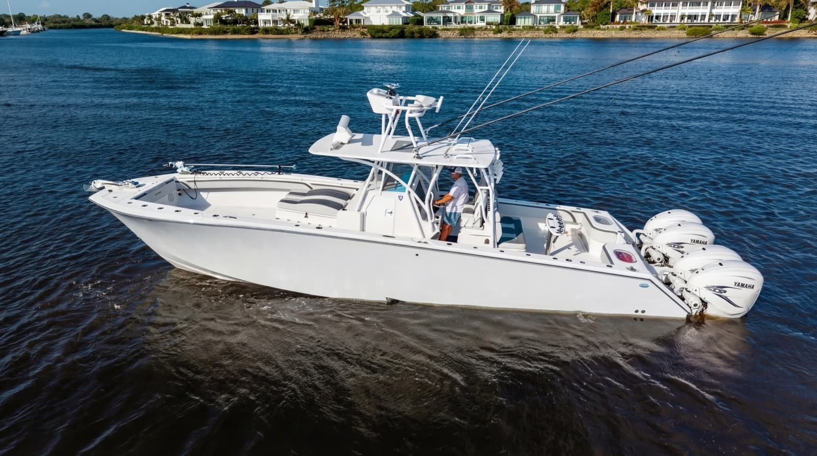 2022 Sea Hunter 41 CTS