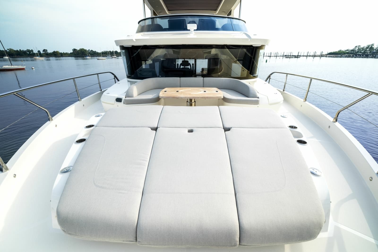 2024 Absolute Navetta 64