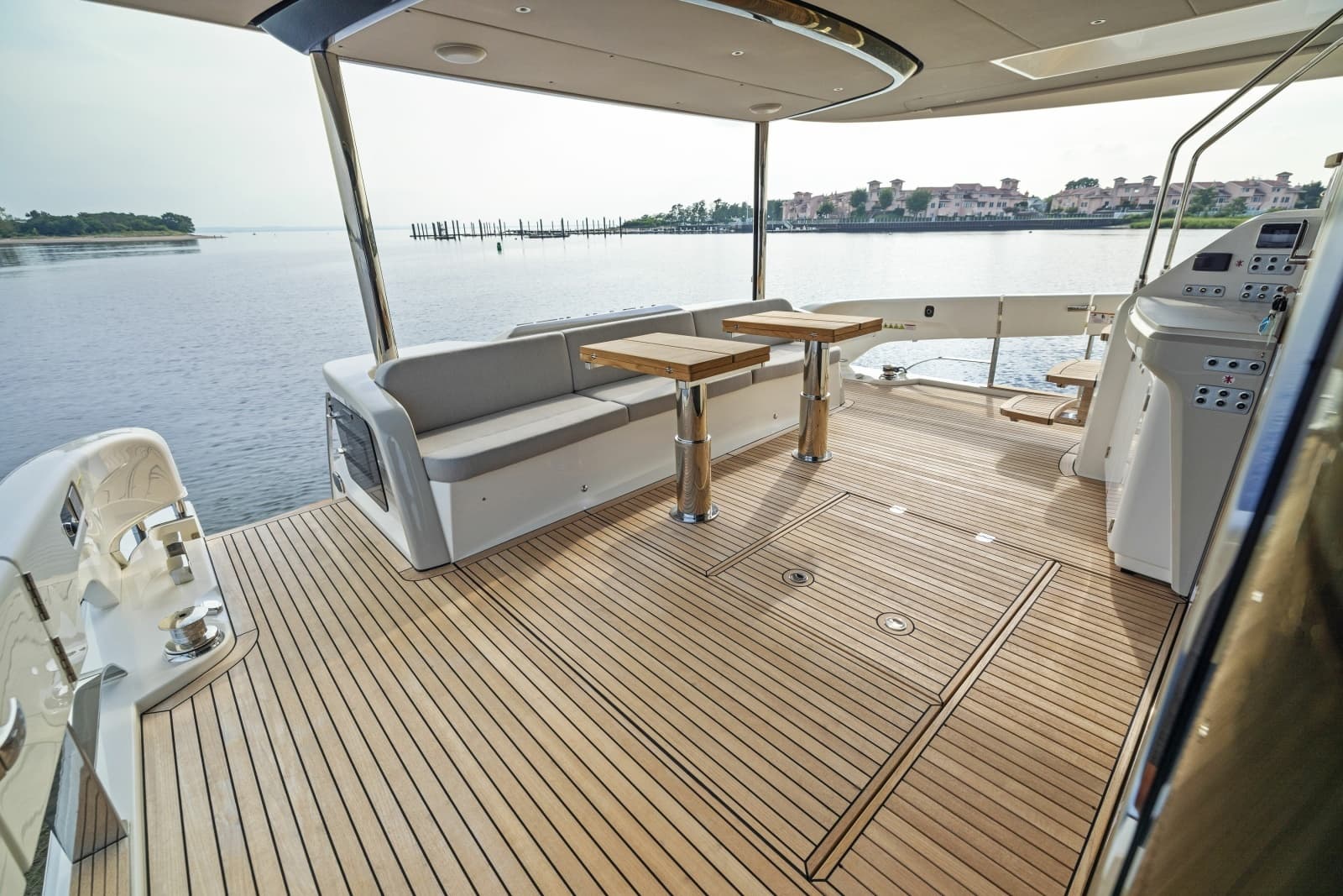 2024 Absolute Navetta 64