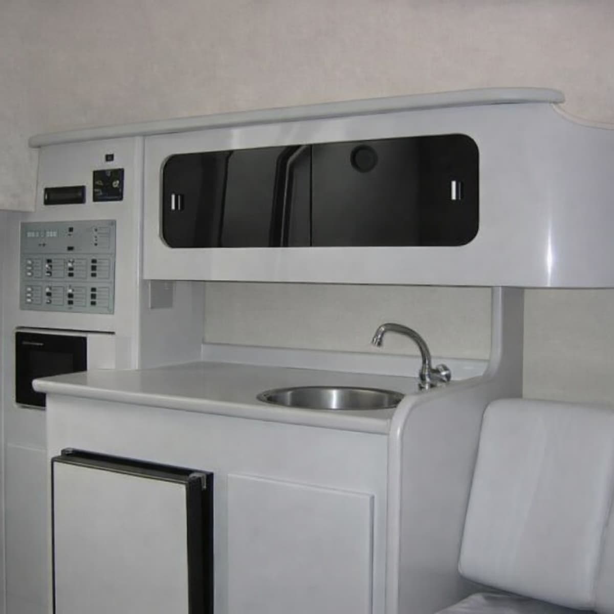 1992 Tiara Yachts 270 Sport