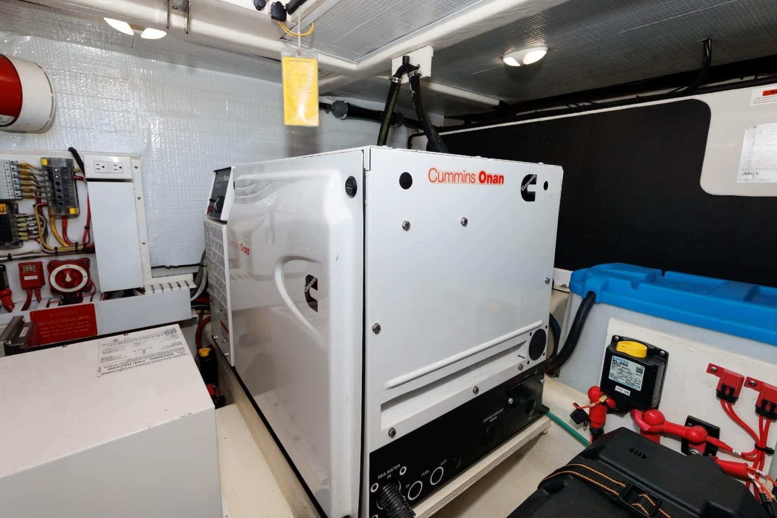 2016 Sabre 42 Fly Bridge Sedan