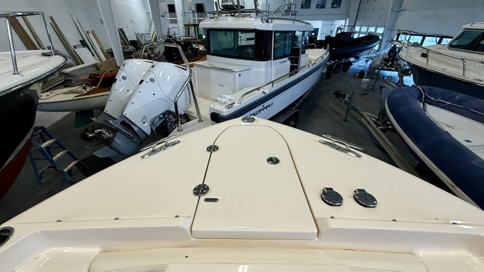 2023 Grady-White Freedom 285