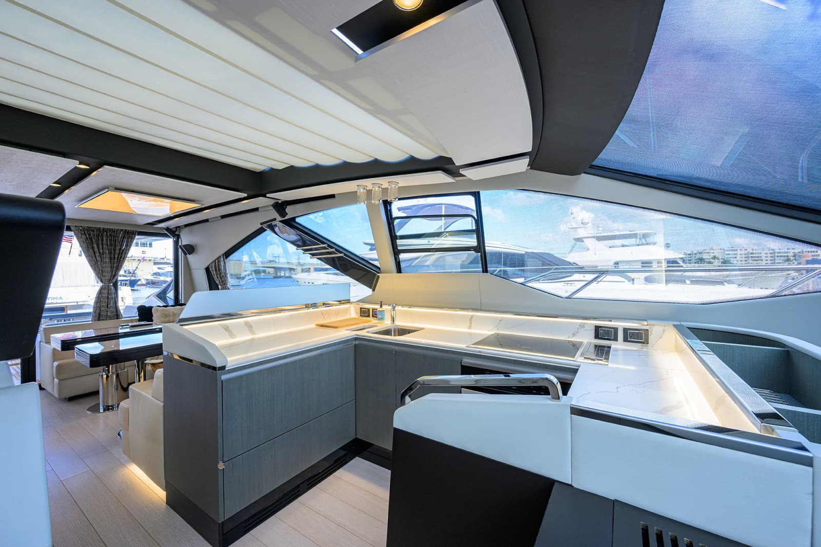 2019 Azimut S7