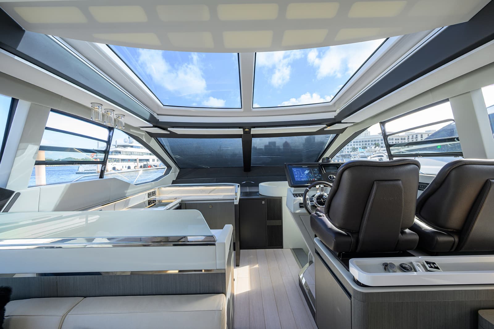 2019 Azimut S7