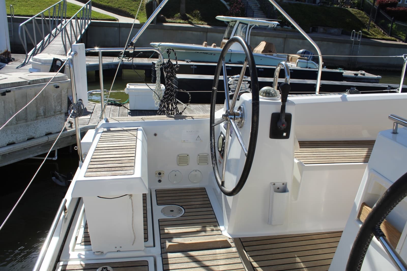 2016 Beneteau 35 Oceanis