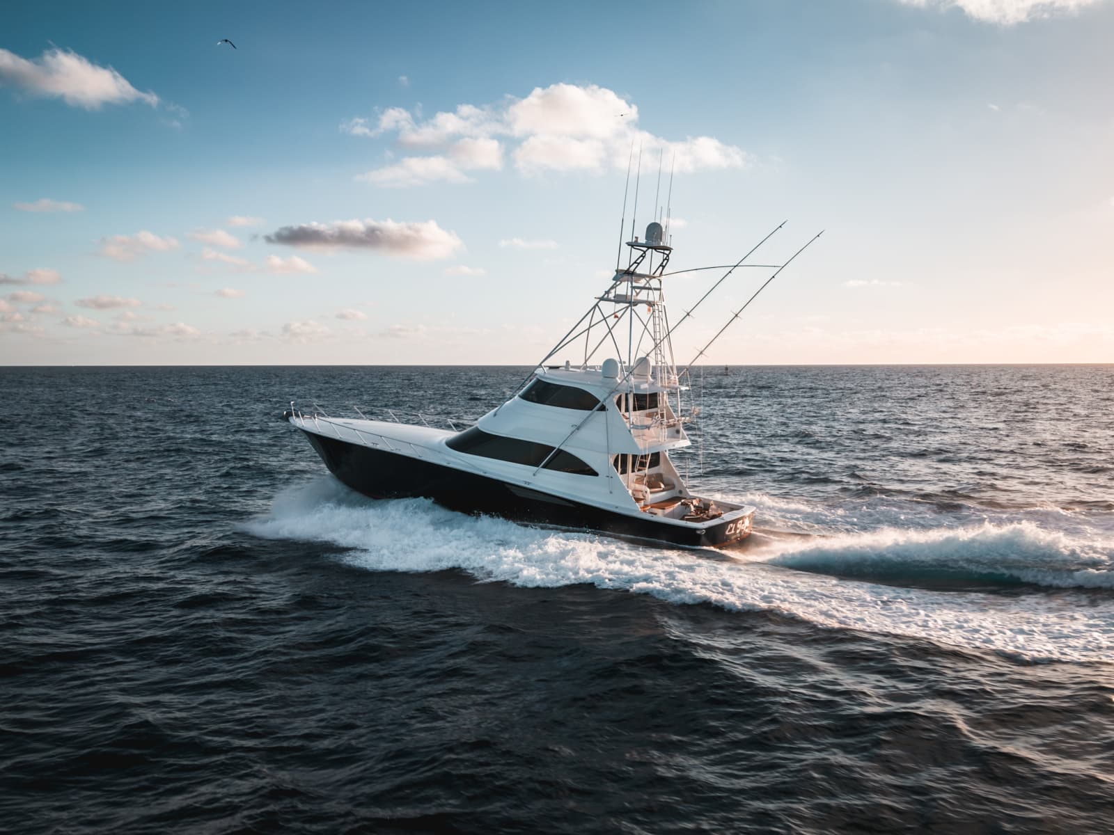 2015 Viking 70 CV ENCLOSED BRIDGE