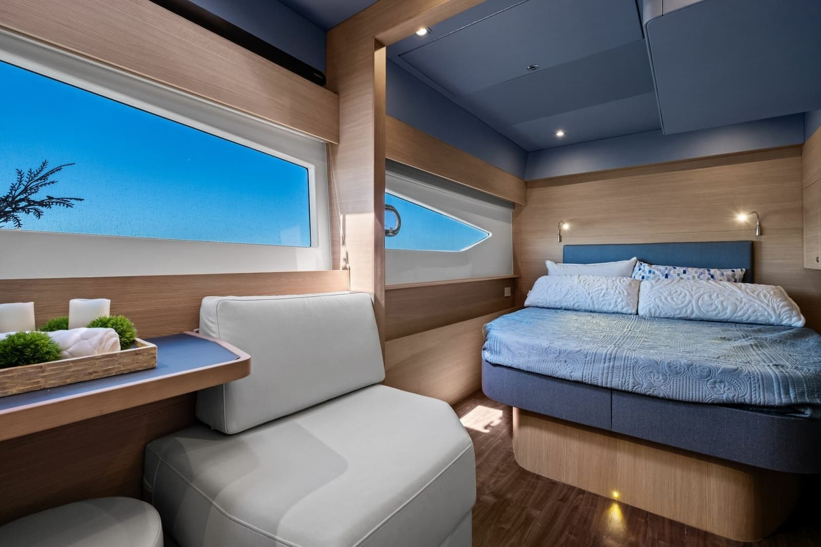 2022 54 Aquila Powercat 'Remarkable I'