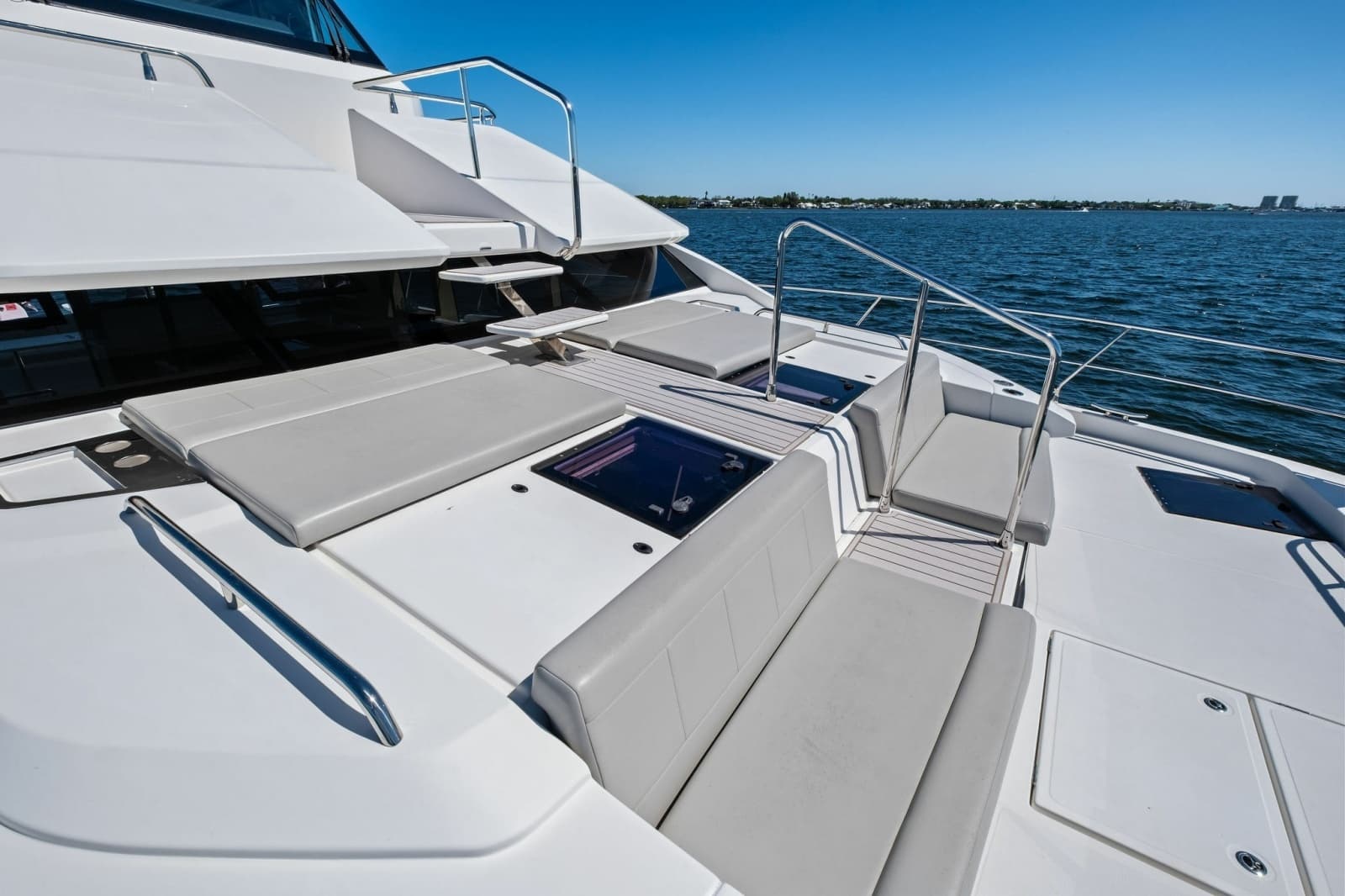 2022 54 Aquila Powercat 'Remarkable I'
