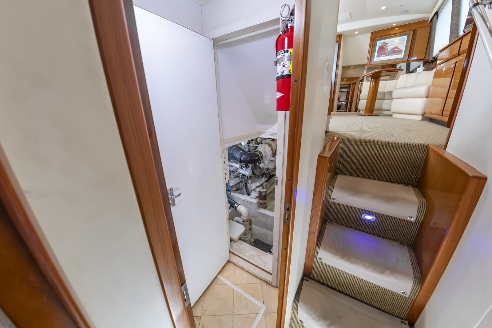 60VikingDarkHorse085