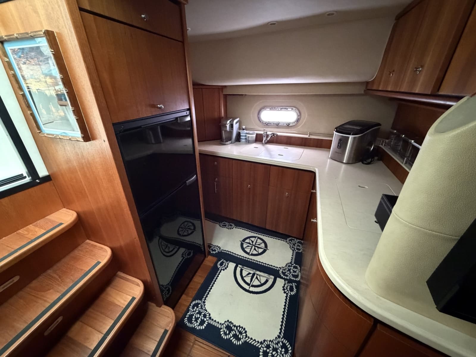 2006 Tiara Yachts 43 Sovran