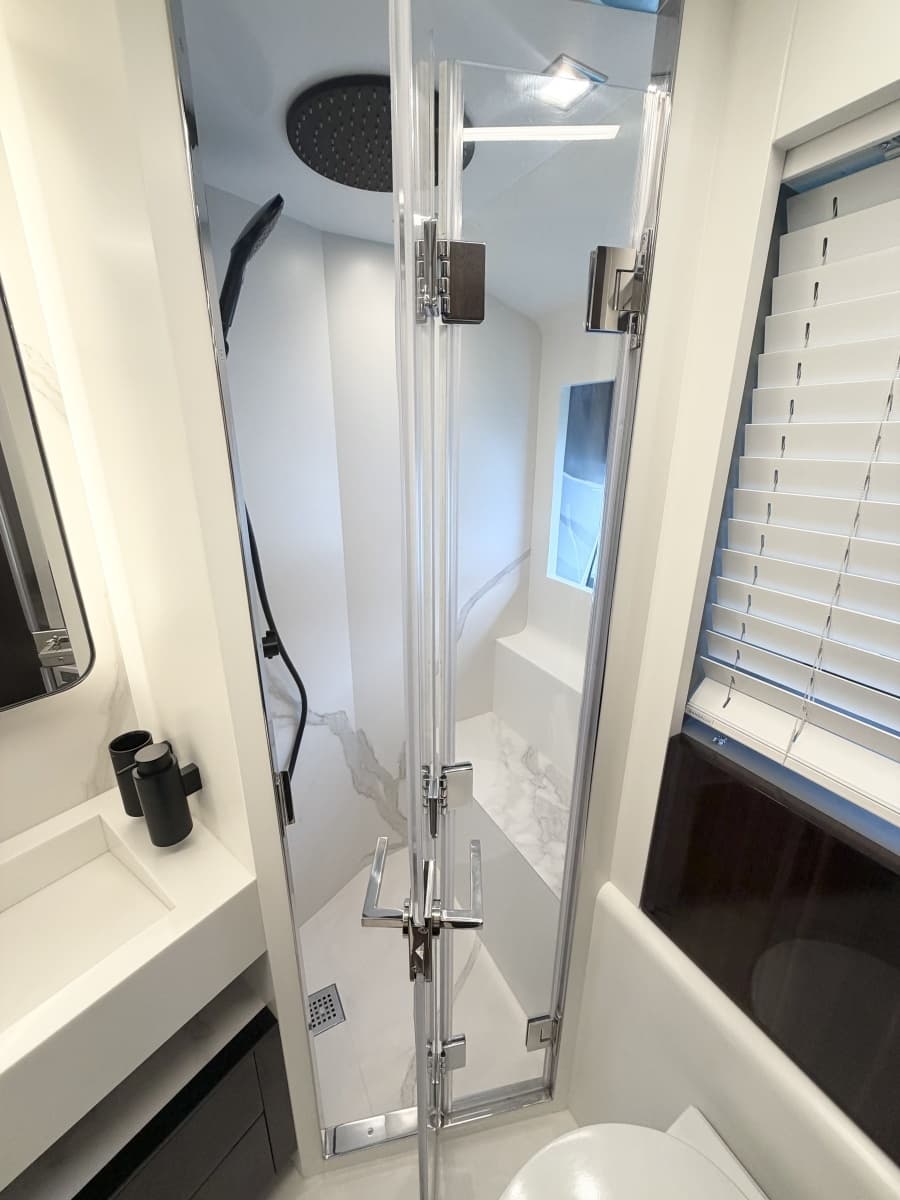 2026 Astondoa 66 Flybridge