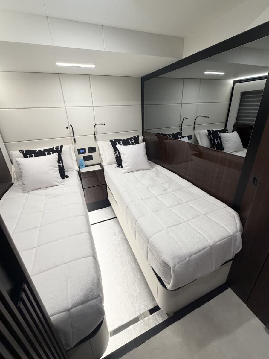 2026 Astondoa 66 Flybridge