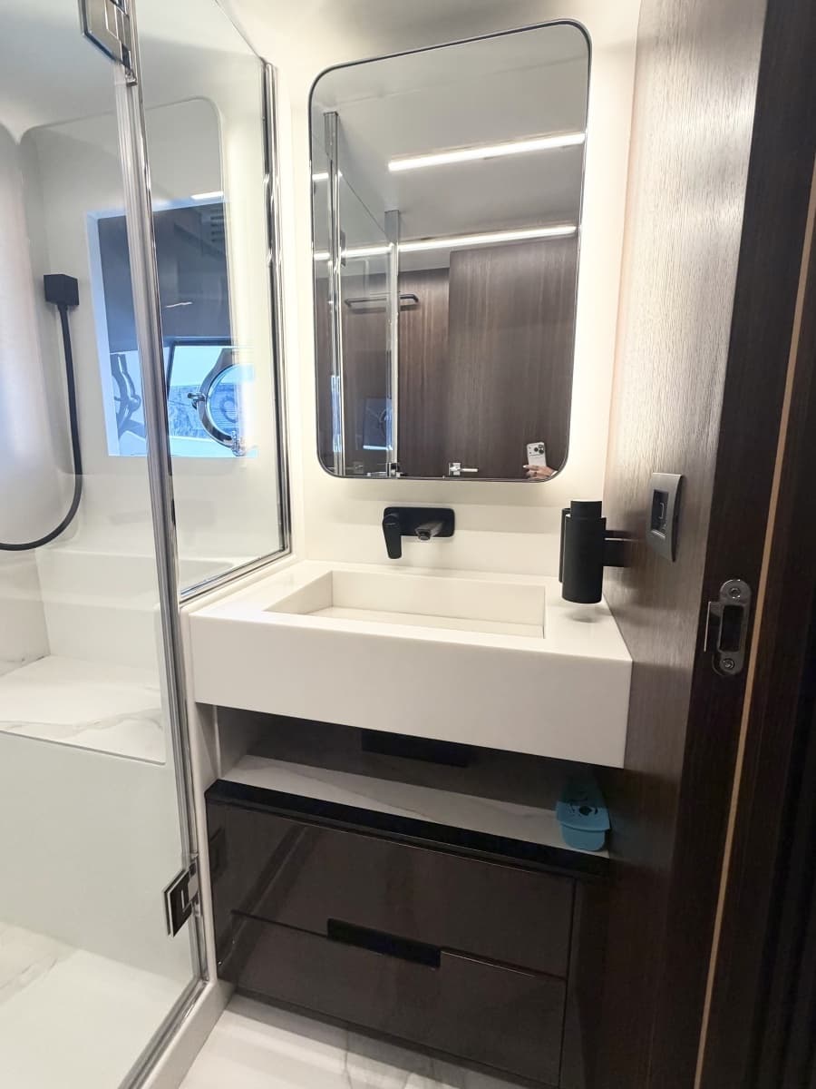 2026 Astondoa 66 Flybridge