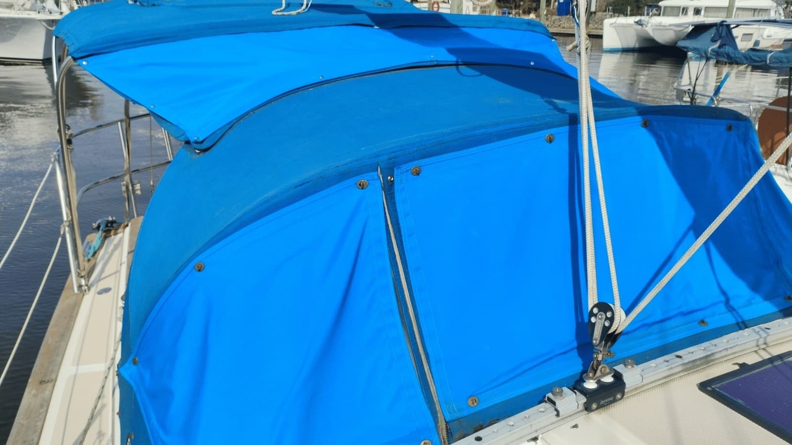 Spray Dodger and Bimini