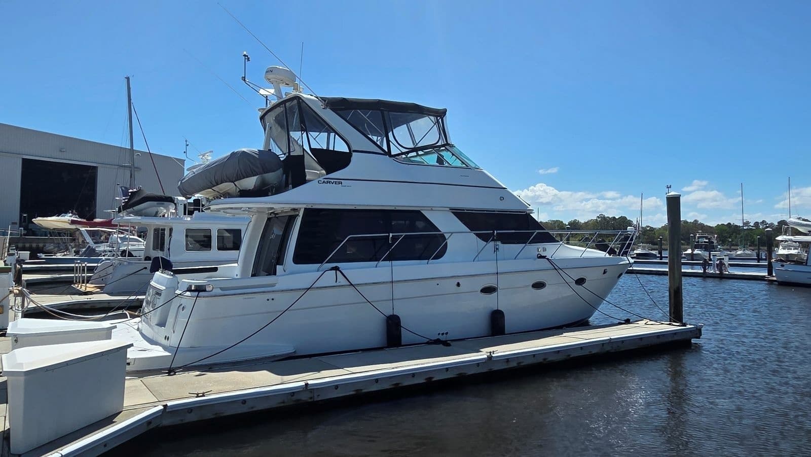 2000 Carver 450 Voyager Pilothouse