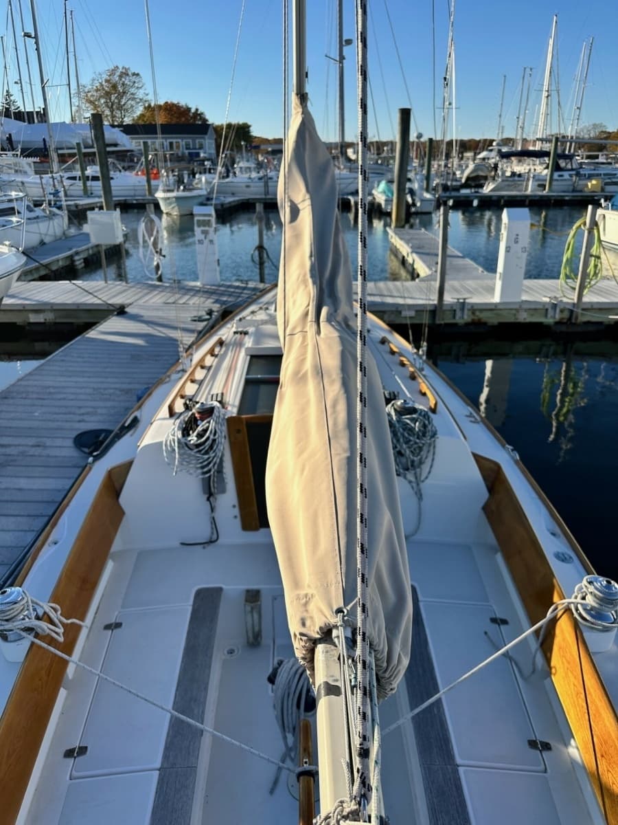 2002 Alerion Express