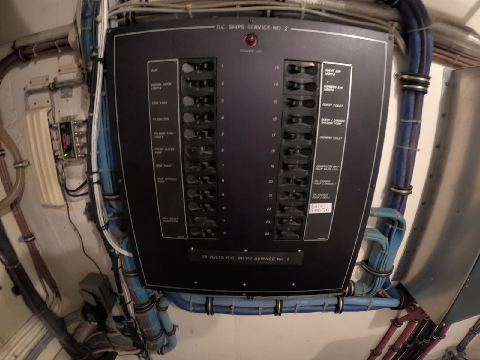 1987 Hatteras Motor Yacht