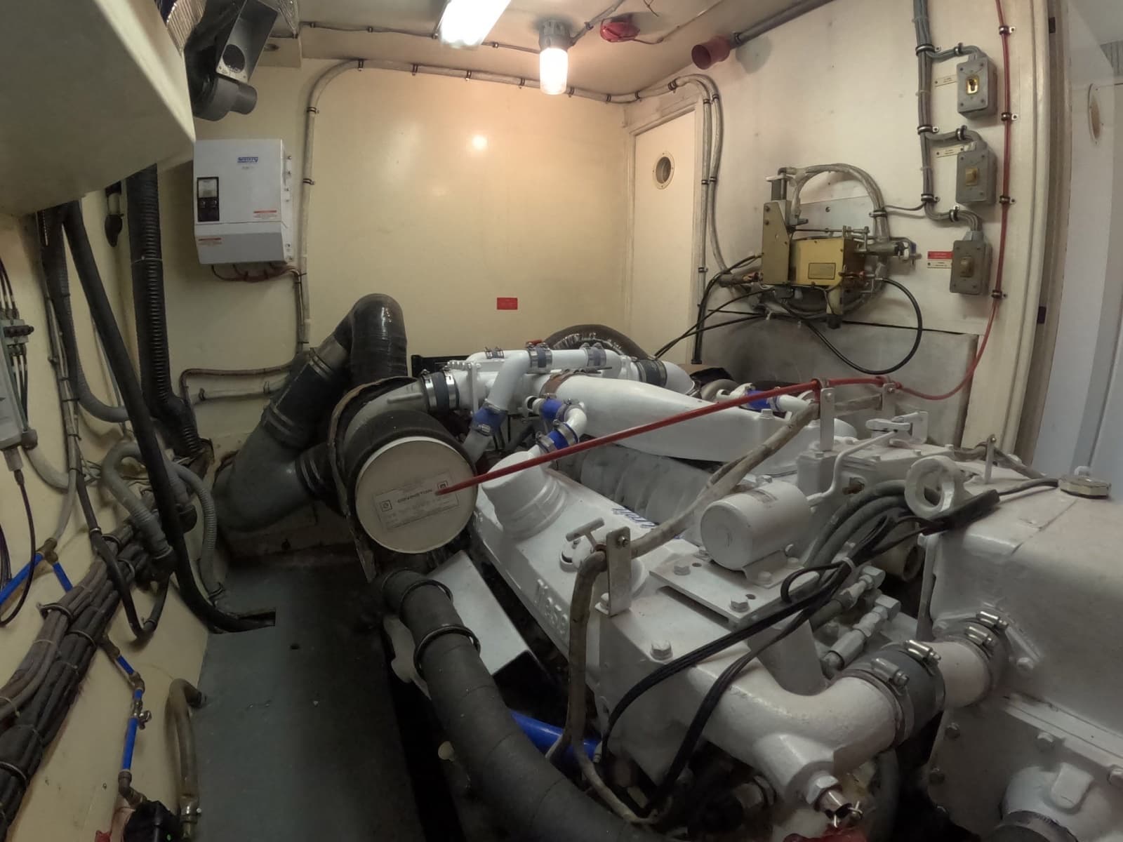 1987 Hatteras Motor Yacht