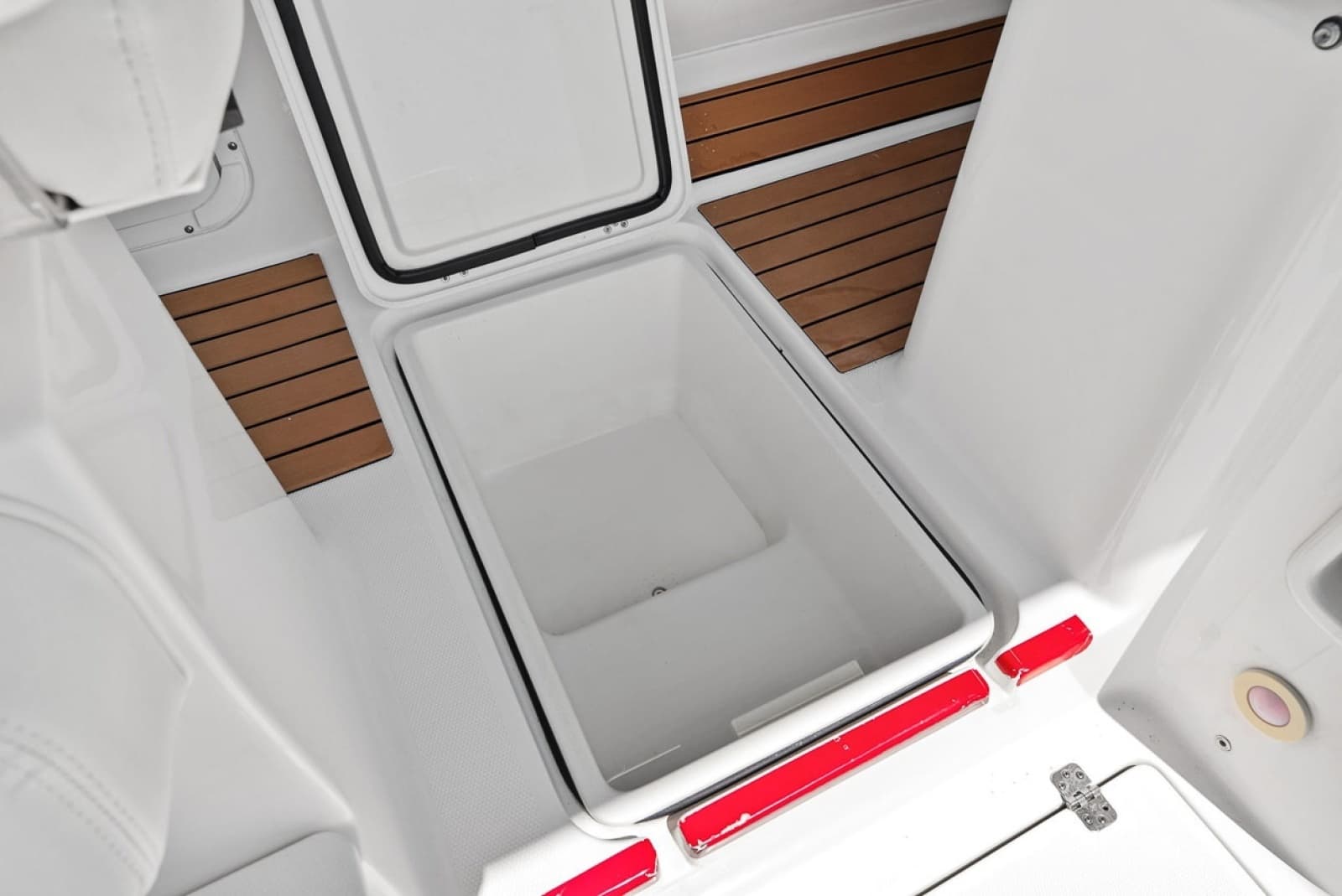 2018 Edgewater 280CX