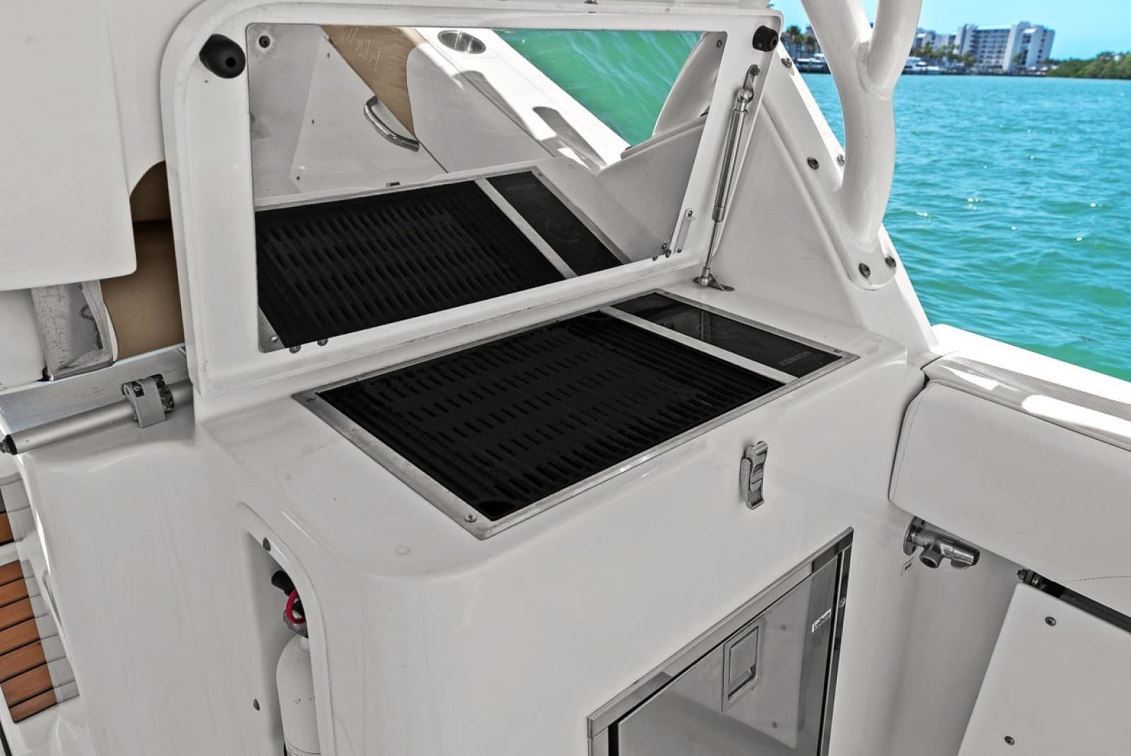 2018 Edgewater 280CX