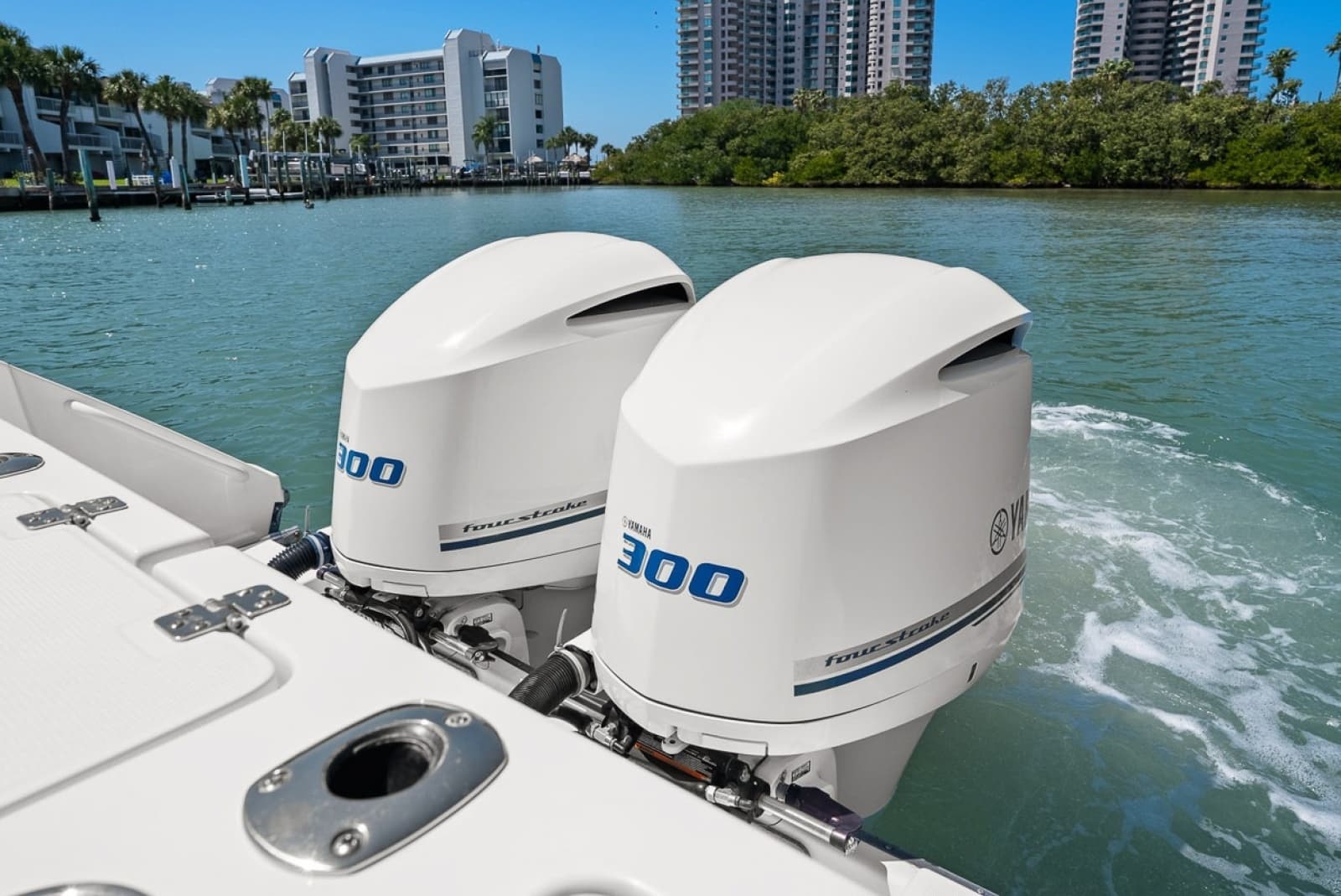 2018 Edgewater 280CX