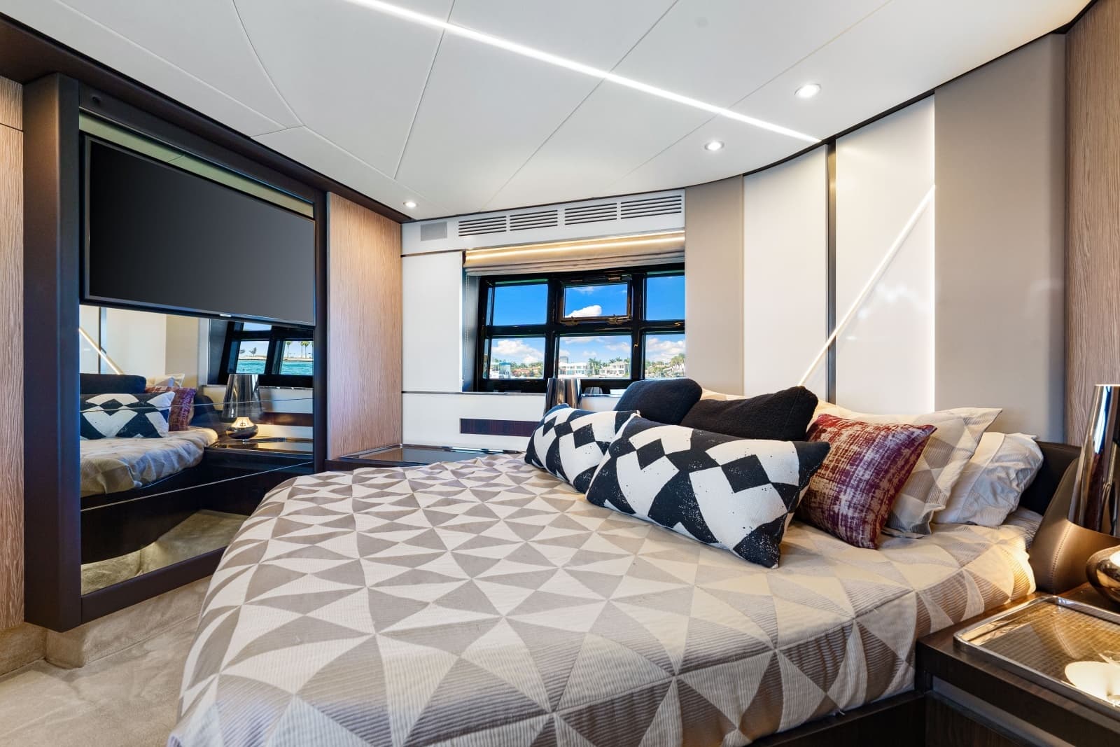 2020 Azimut S6