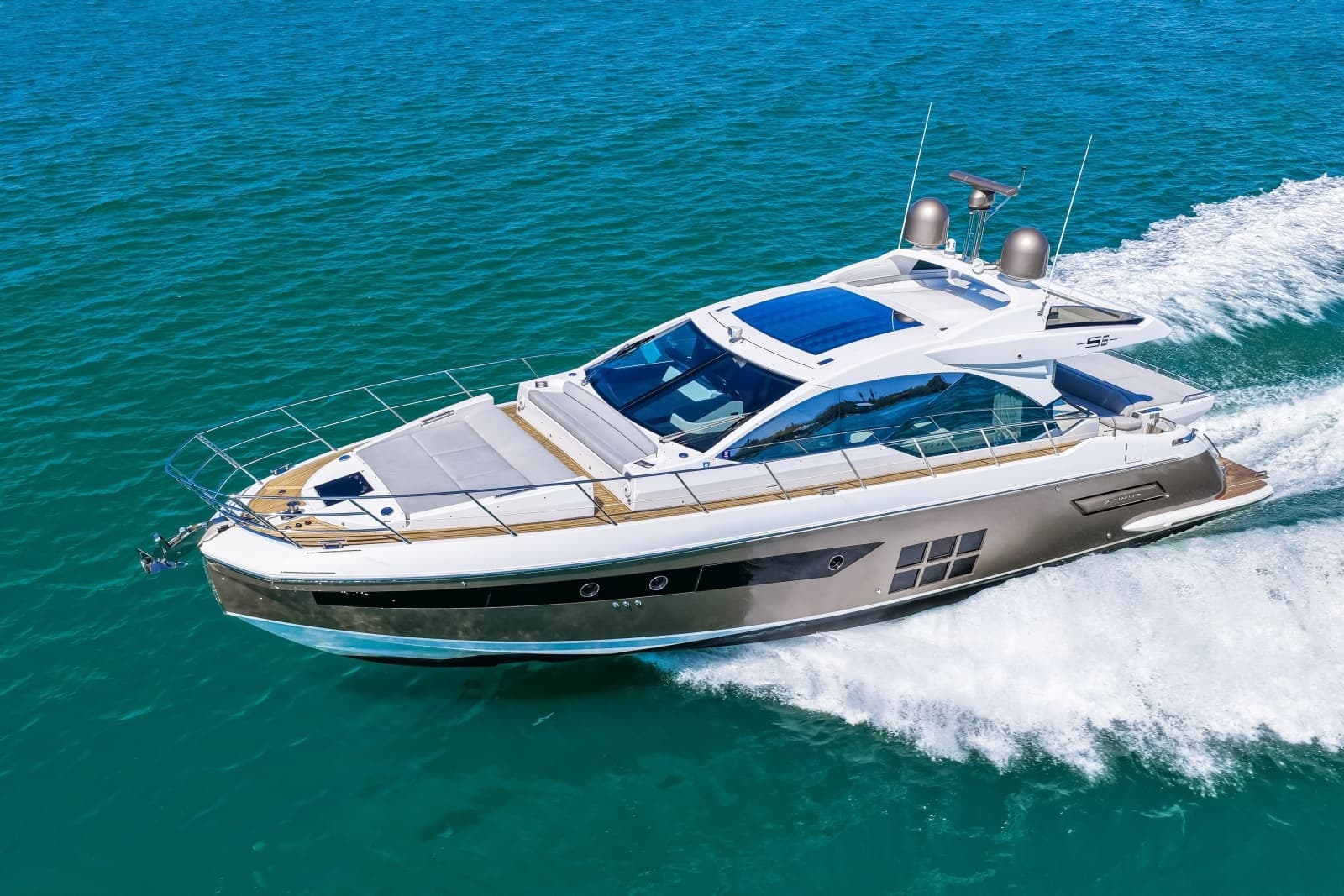 2020 Azimut S6