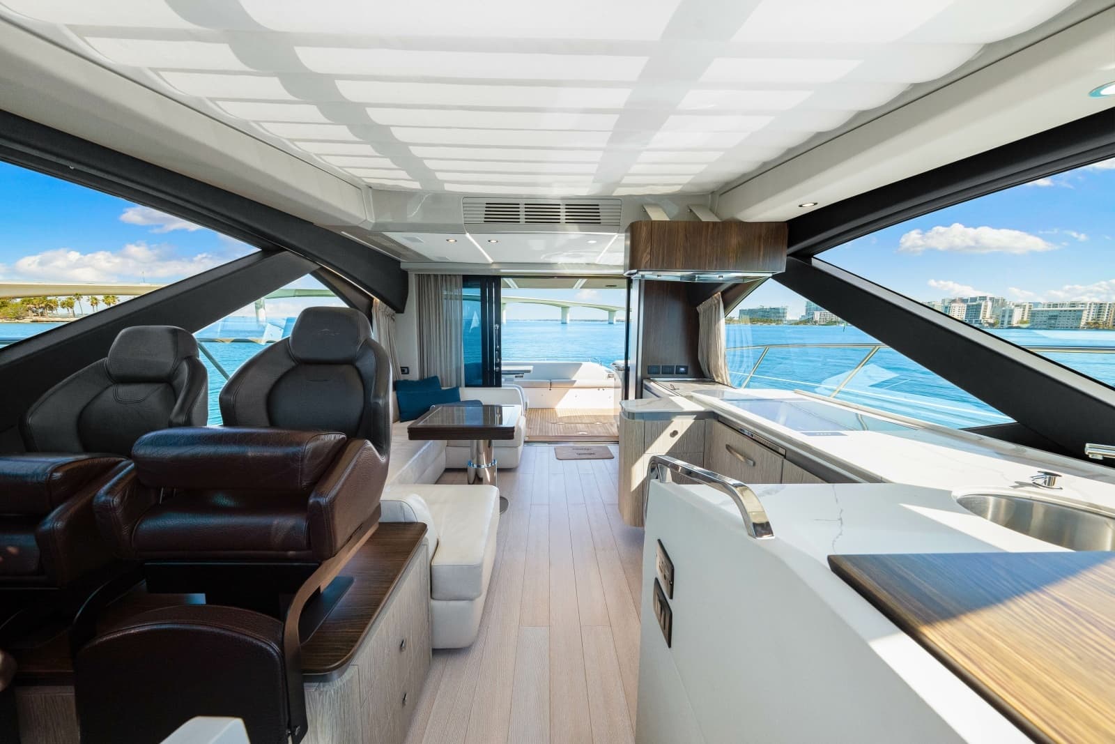 2020 Azimut S6