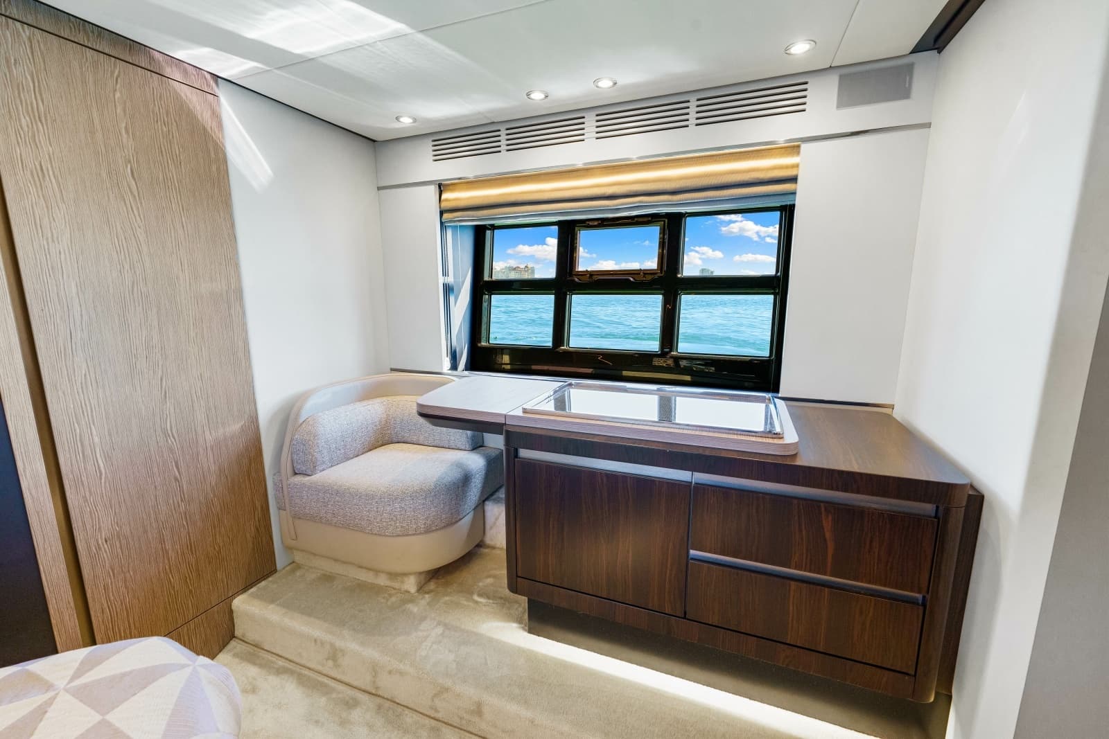 2020 Azimut S6