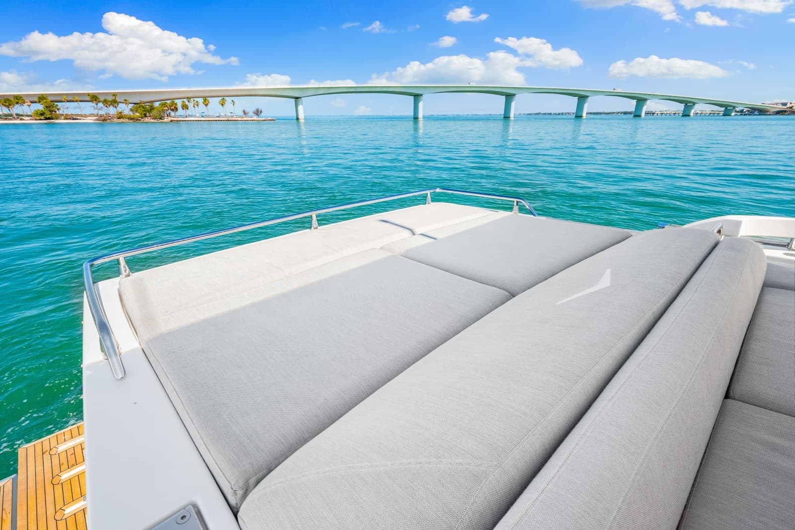 2020 Azimut S6