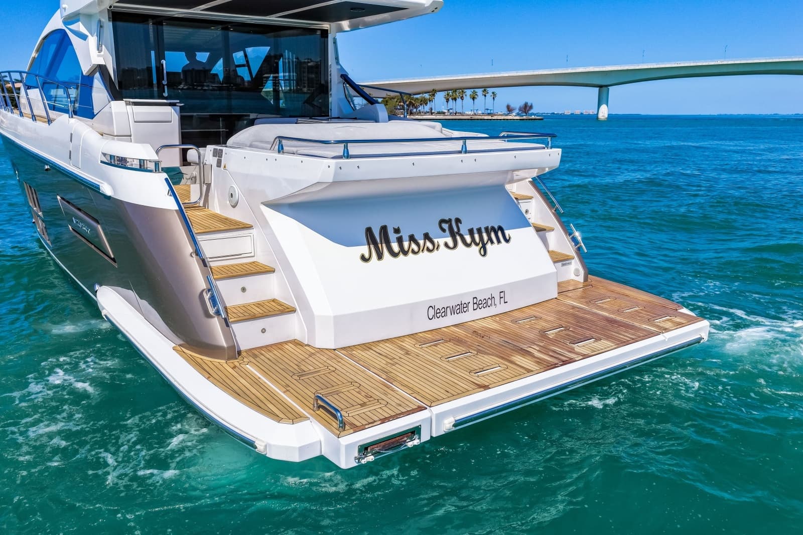 2020 Azimut S6