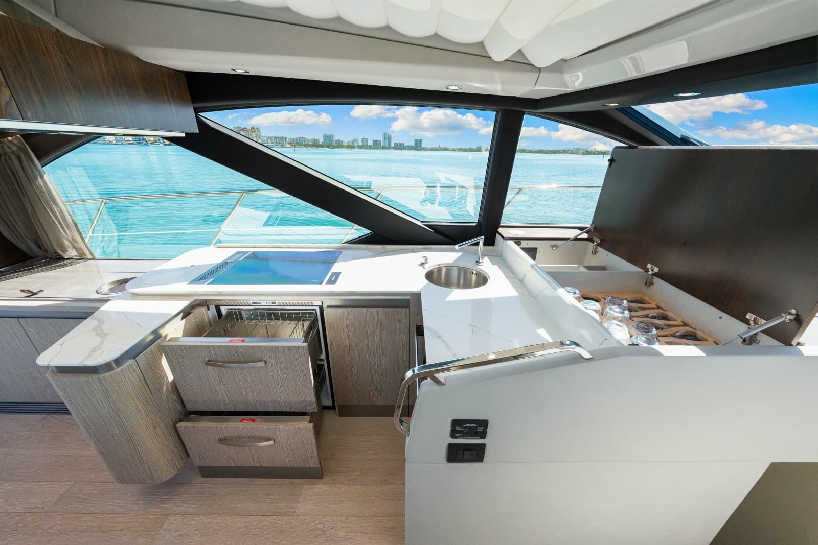 2020 Azimut S6