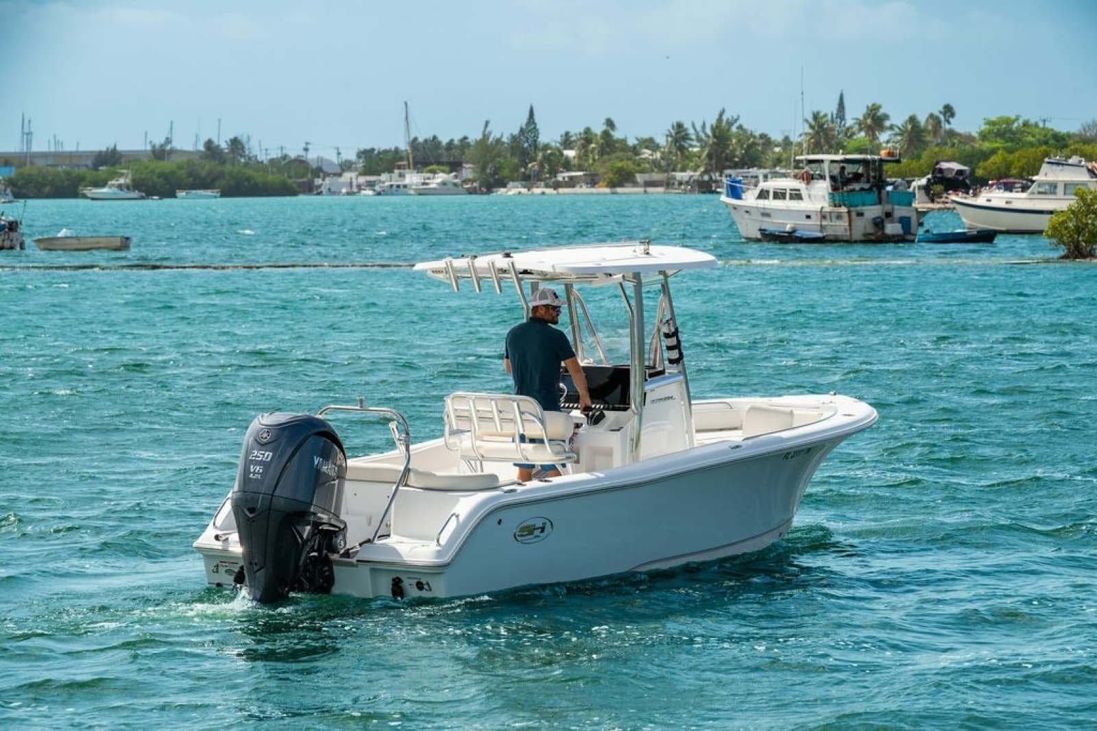 2023 Sea Hunt 234 Ultra