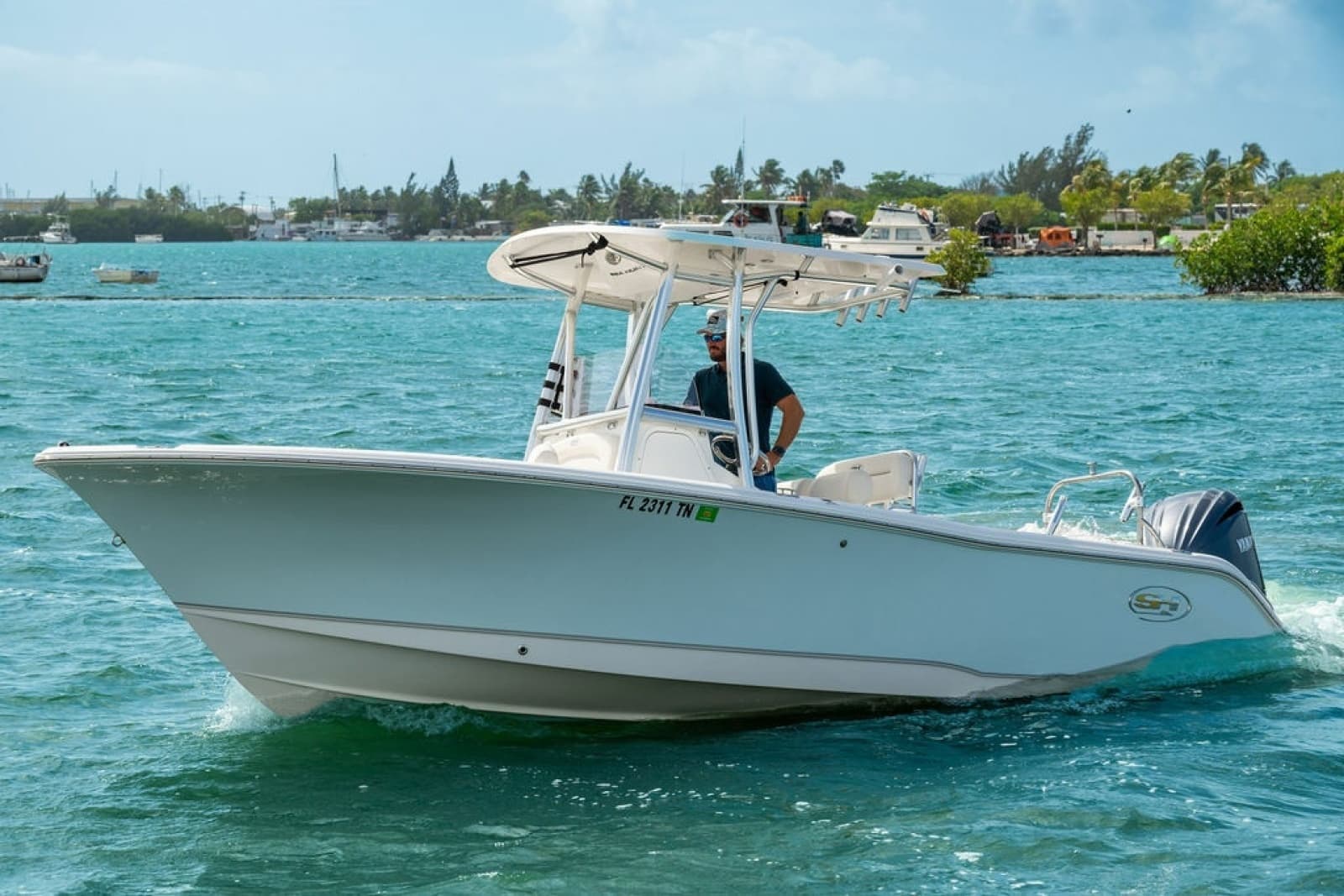 2023 Sea Hunt 234 Ultra