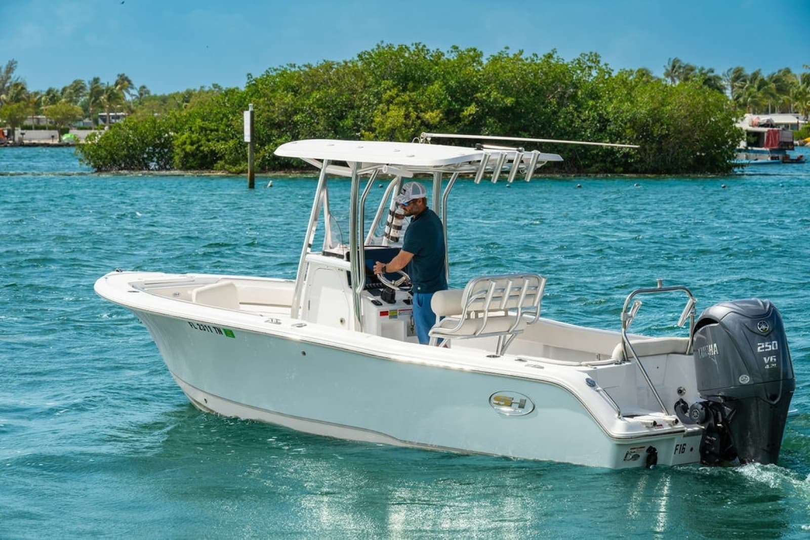 2023 Sea Hunt 234 Ultra