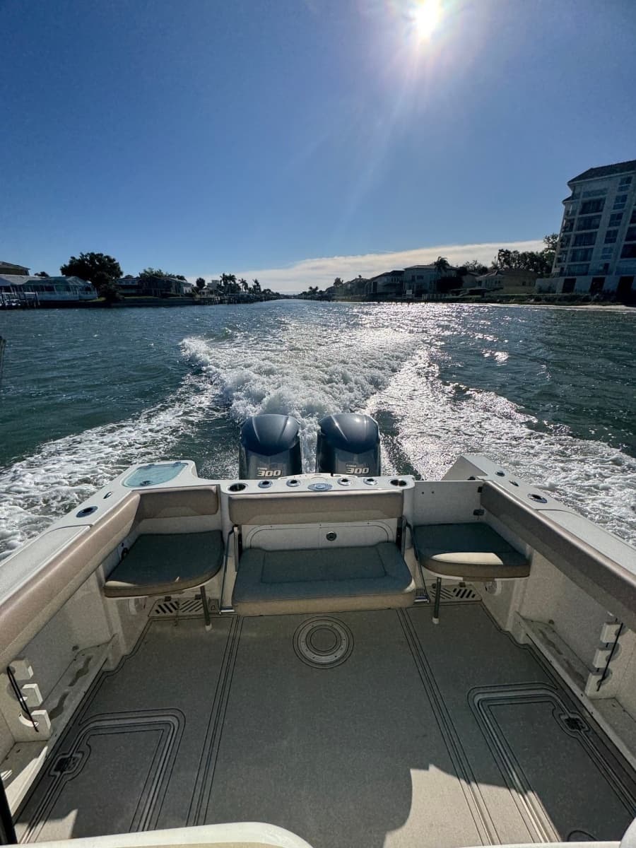 2021 Sailfish 290 CC