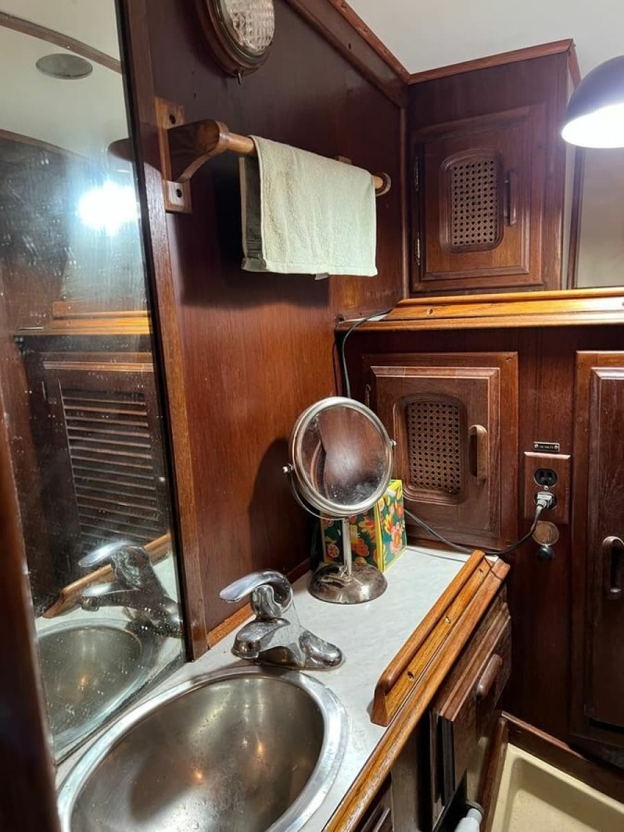 1978 Islander Freeport 41