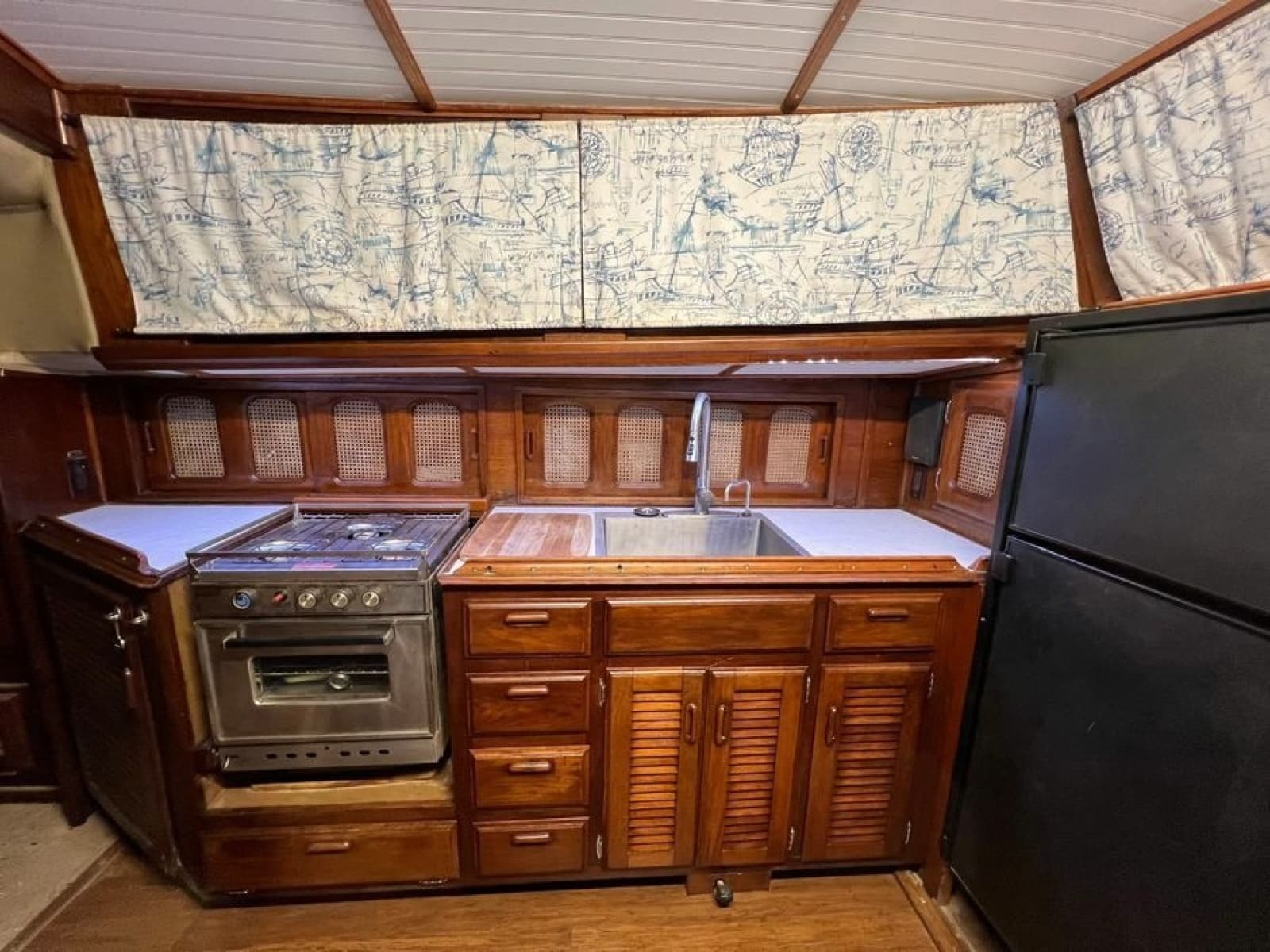 1978 Islander Freeport 41