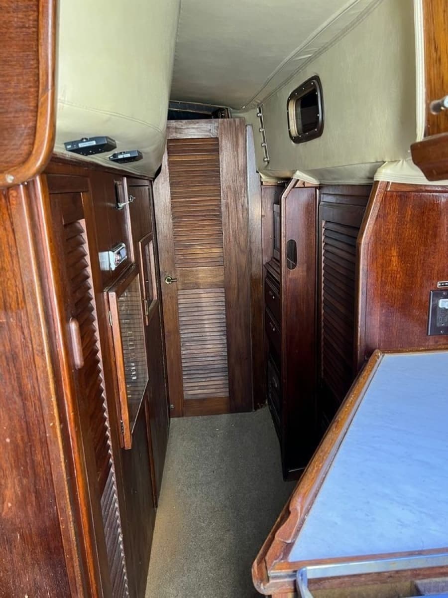 1978 Islander Freeport 41