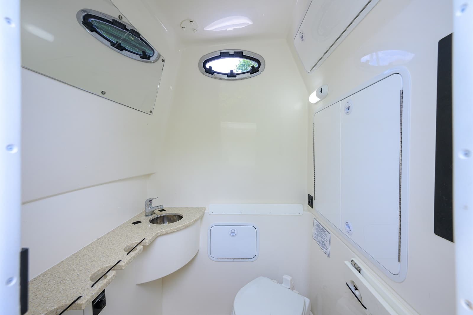 Regulator 31   Sweet Melissa - Day Head