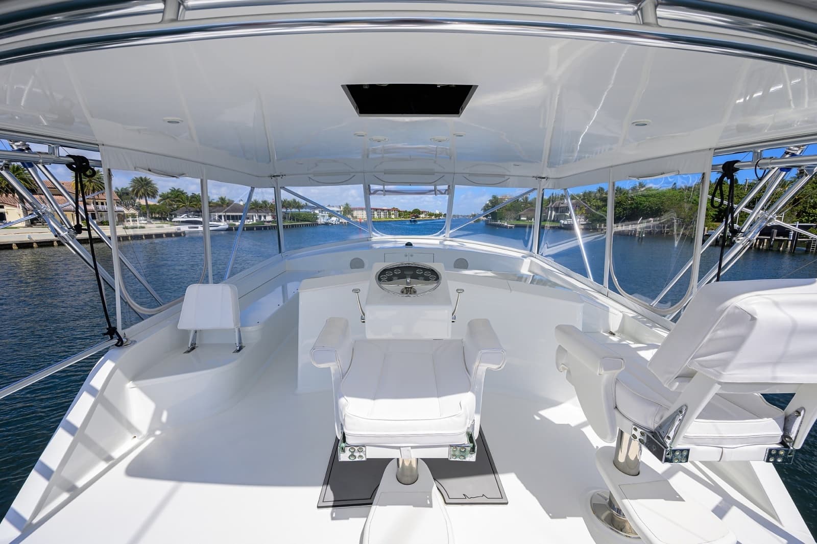 2003 American Custom Yachts 