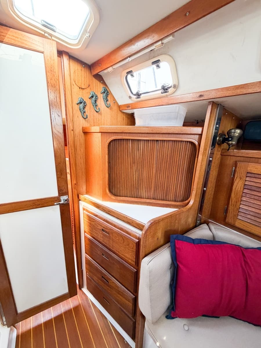 1996 Catalina 36 Mk II