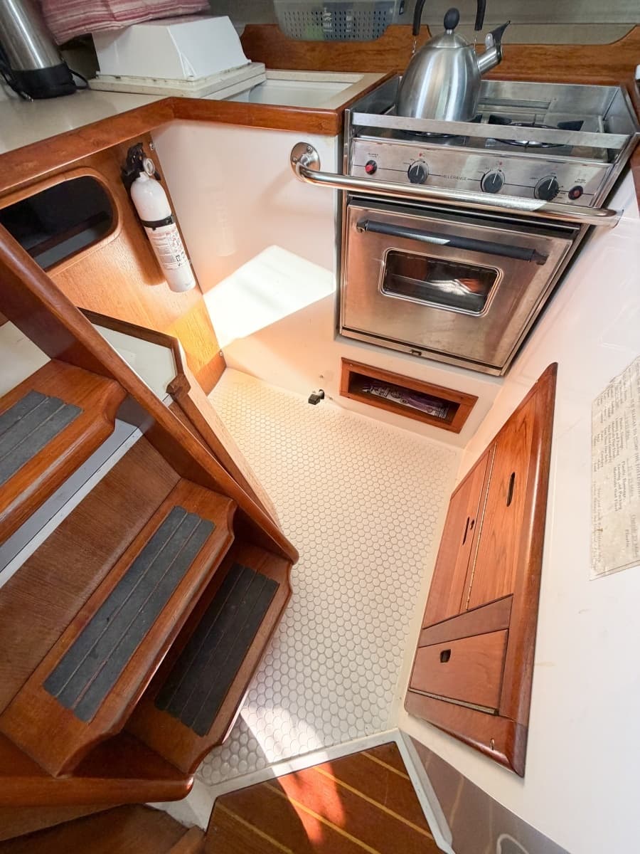 1996 Catalina 36 Mk II