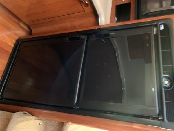 2004 Sea Ray 390 Motor Yacht